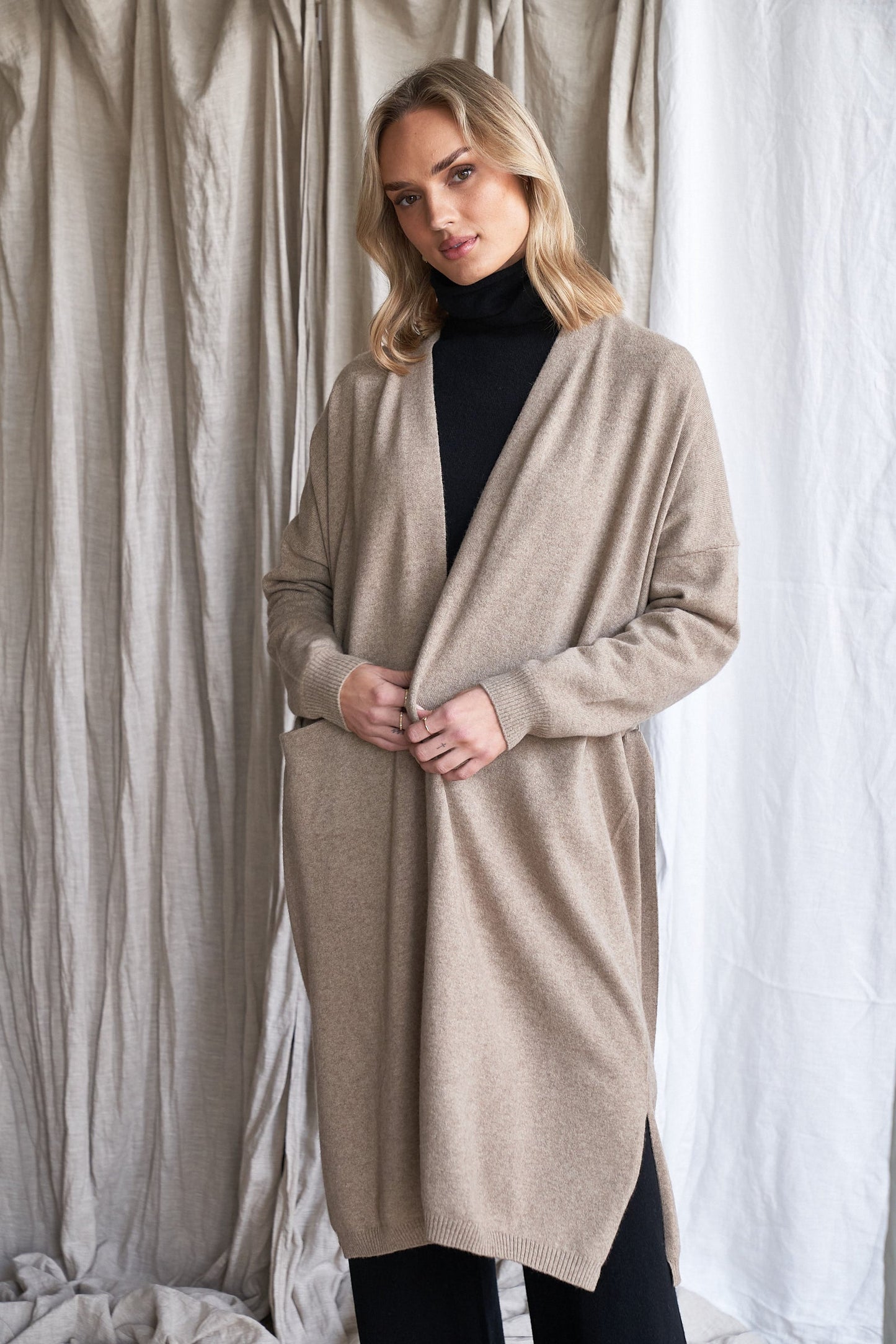 The Camille Cardigan – Truffle Cashmere