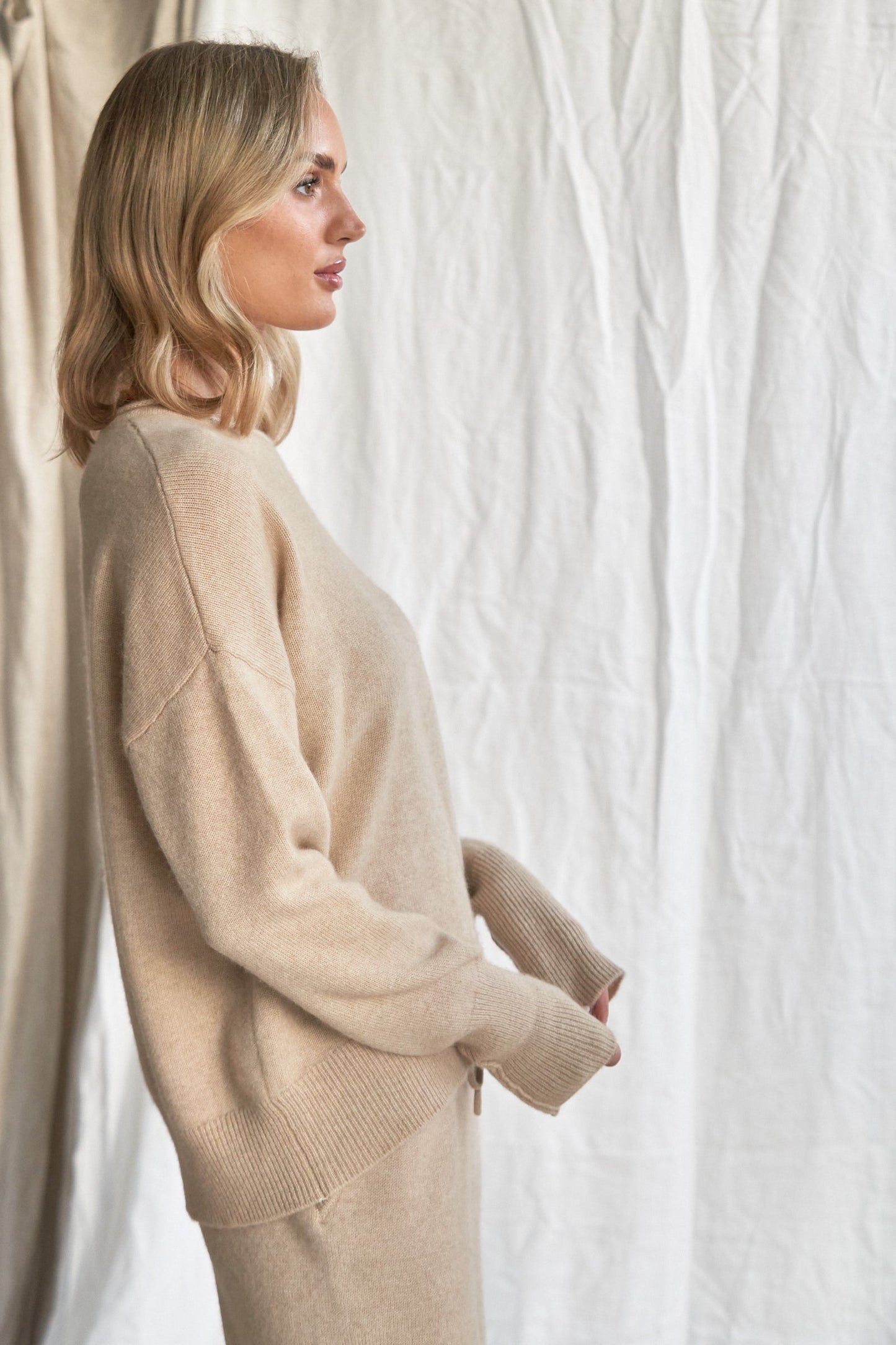 The Arlo Sweater – Oatmeal Cashmere with Rolled Edges