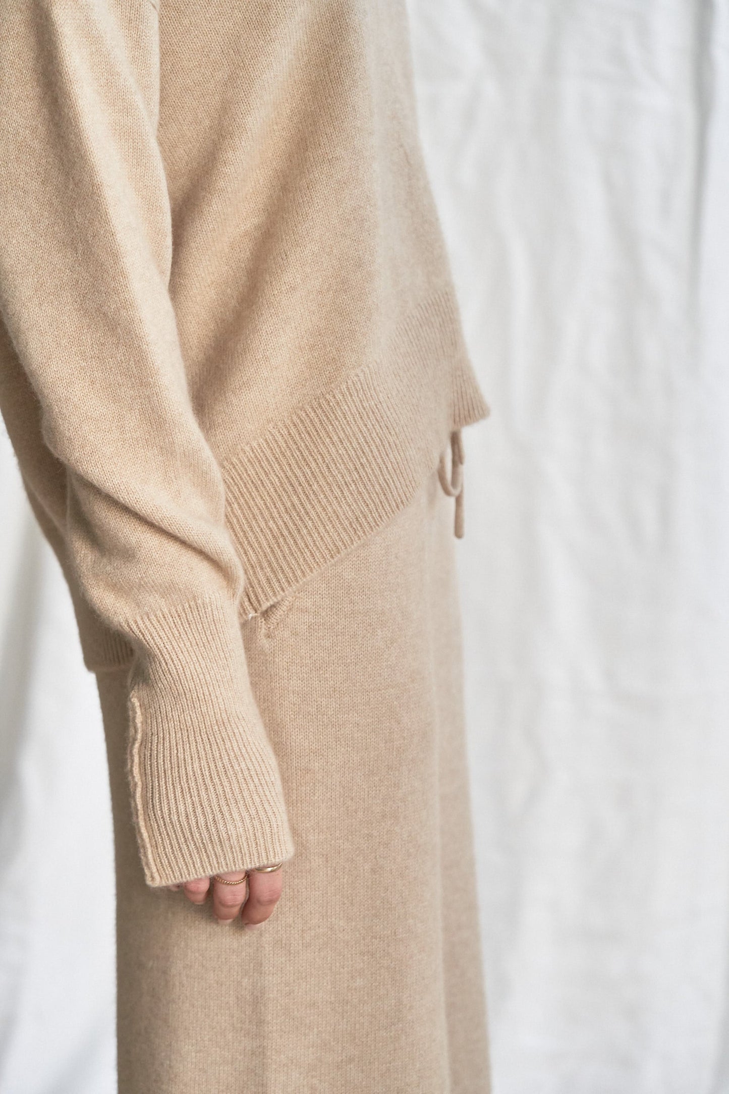 The Arlo Sweater – Oatmeal Cashmere with Rolled Edges